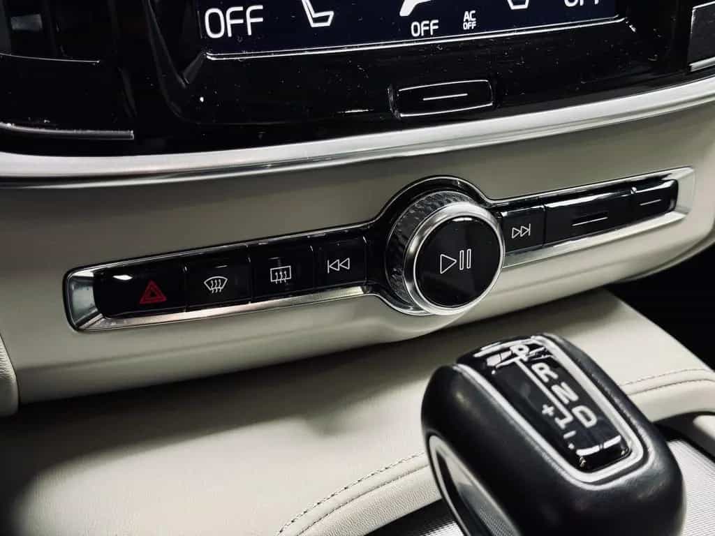 Volvo S90 Inscription AWD Bowers&Wilkins|360*|HUD|KEYL 08/2016-photo-40