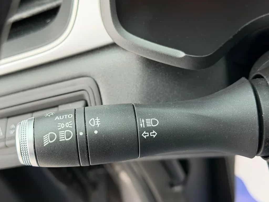 Renault Captur II Experience/Navi/LED/Keyless/Automatik 04/2020-photo-13