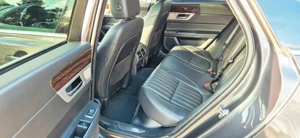 Jaguar XF Portfolio V6 300PS 08/2019-photo-13