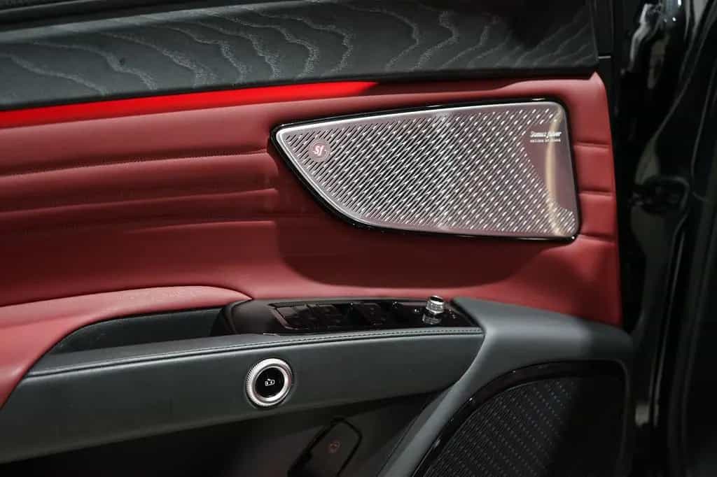 Maserati Grecale Modena 4WD*PANO*360°*S&F*HuD*ACC* 11/2022-photo-17