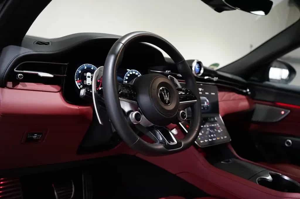 Maserati Grecale Modena 4WD*PANO*360°*S&F*HuD*ACC* 11/2022-photo-21