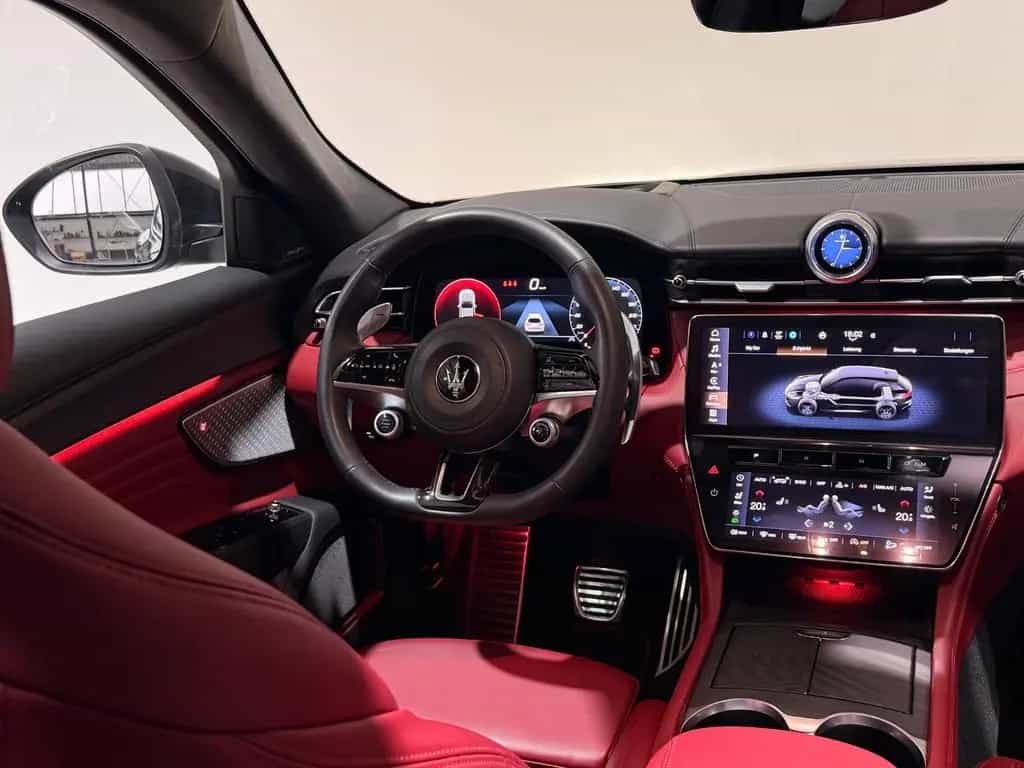 Maserati Grecale Modena 4WD*PANO*360°*S&F*HuD*ACC* 11/2022-photo-27