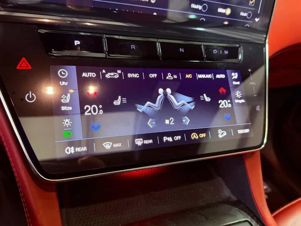 Maserati Grecale Modena 4WD*PANO*360°*S&F*HuD*ACC* 11/2022-photo-36