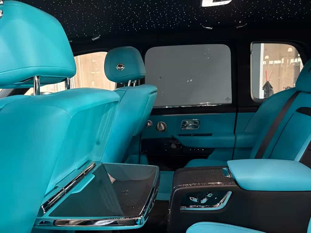 Rolls-Royce Cullinan Black Badge null-photo-20