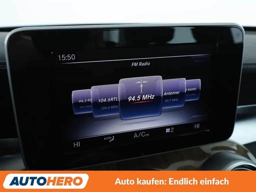 Mercedes-Benz C-Class 180 CGI Exclusive Aut.*NAVI*LED*PDC*SHZ*TEMPO* 07/2017-photo-21