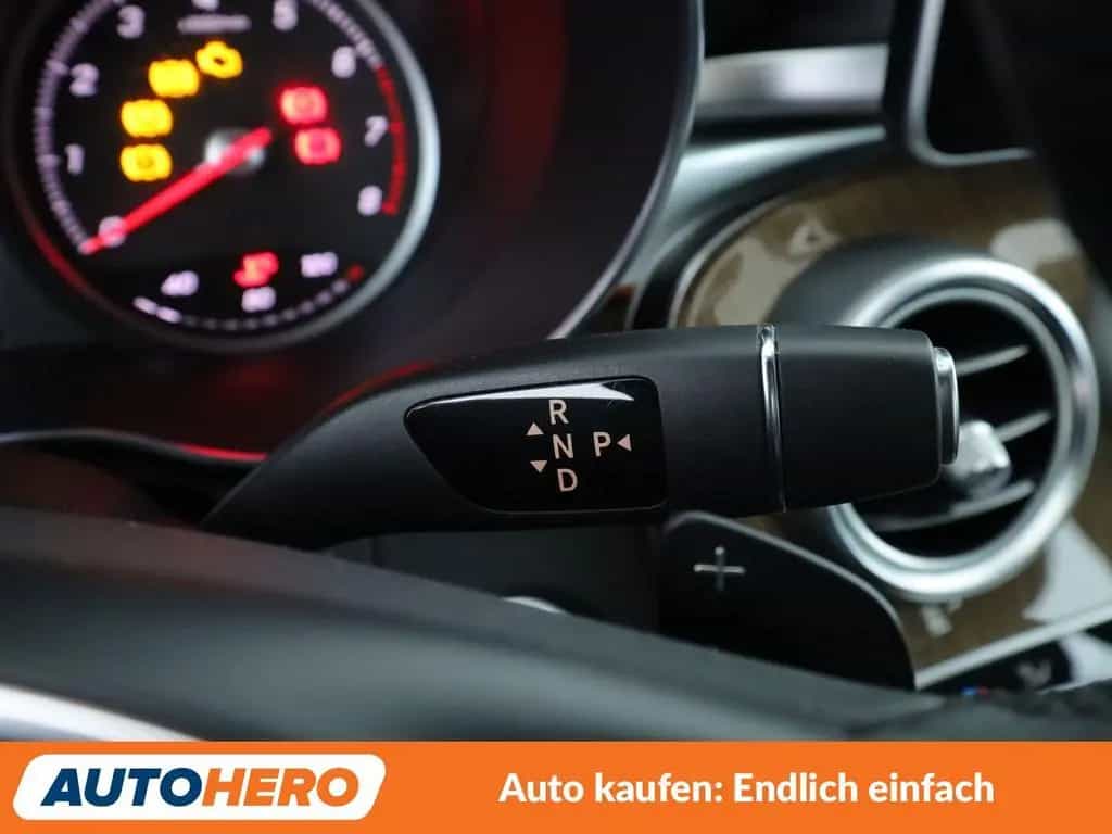 Mercedes-Benz C-Class 180 CGI Exclusive Aut.*NAVI*LED*PDC*SHZ*TEMPO* 07/2017-photo-25
