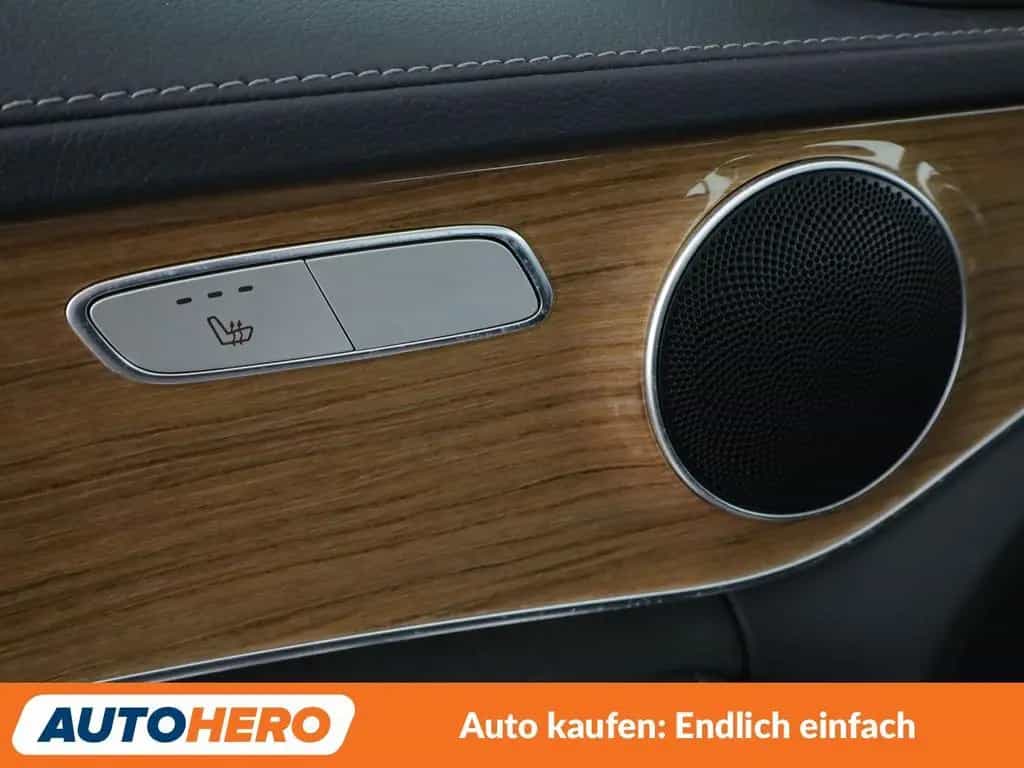 Mercedes-Benz C-Class 180 CGI Exclusive Aut.*NAVI*LED*PDC*SHZ*TEMPO* 07/2017-photo-30