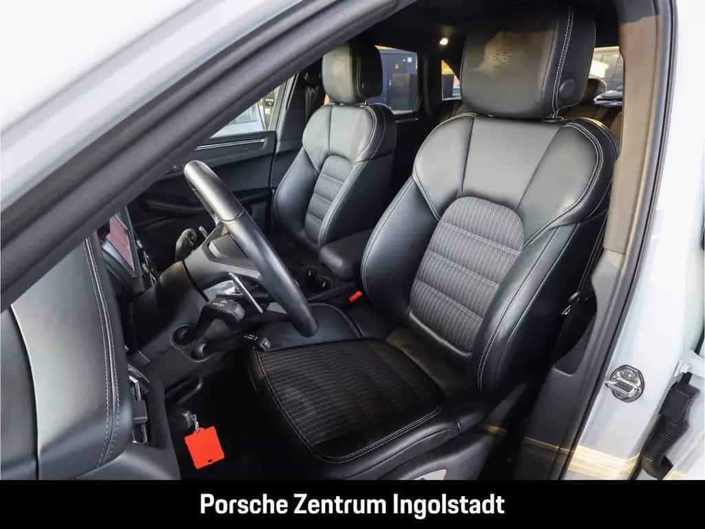 Porsche Macan T Panorama SurrondView Abstandsregel Spurw 03/2024-photo-15