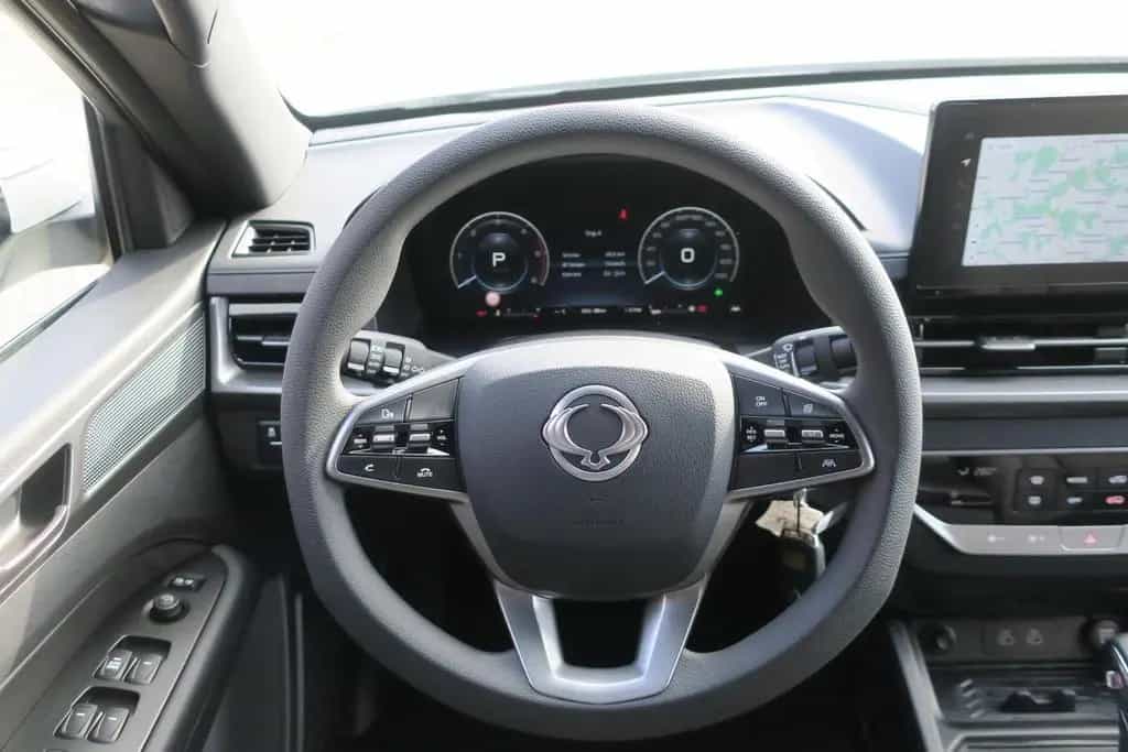 KGM Musso Grand Core 6AT 4X4 NAVI KLIMA RFK PDC null-photo-11