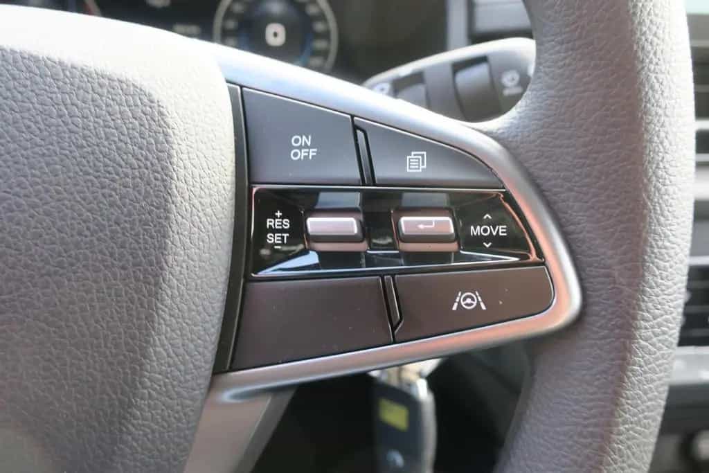 KGM Musso Grand Core 6AT 4X4 NAVI KLIMA RFK PDC null-photo-14