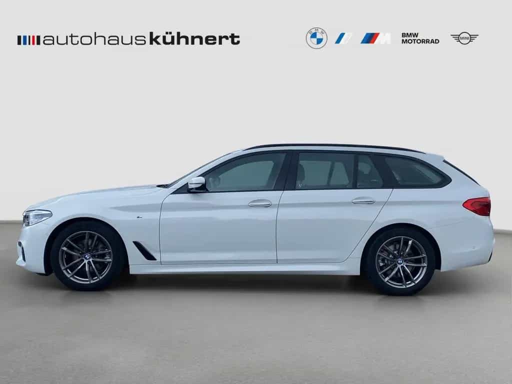 BMW 5 Series 520d xDrive Touring Aut. ///M-Sport ACC HUD RFK 02/2018-photo-2