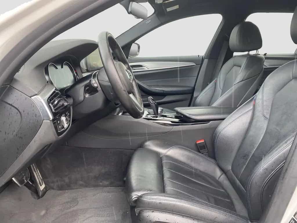 BMW 5 Series 520d xDrive Touring Aut. ///M-Sport ACC HUD RFK 02/2018-photo-9