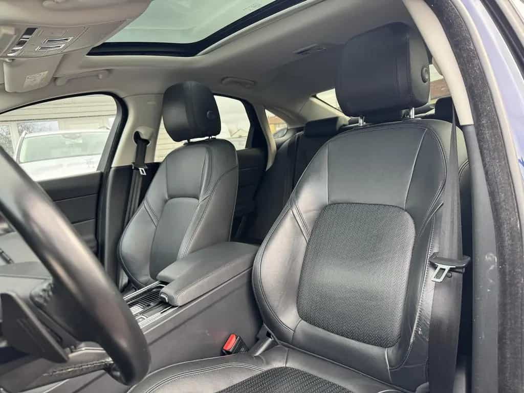 Jaguar XF 25d Prestige NAVI LEDER PANO RFKA TWA 03/2018-photo-10