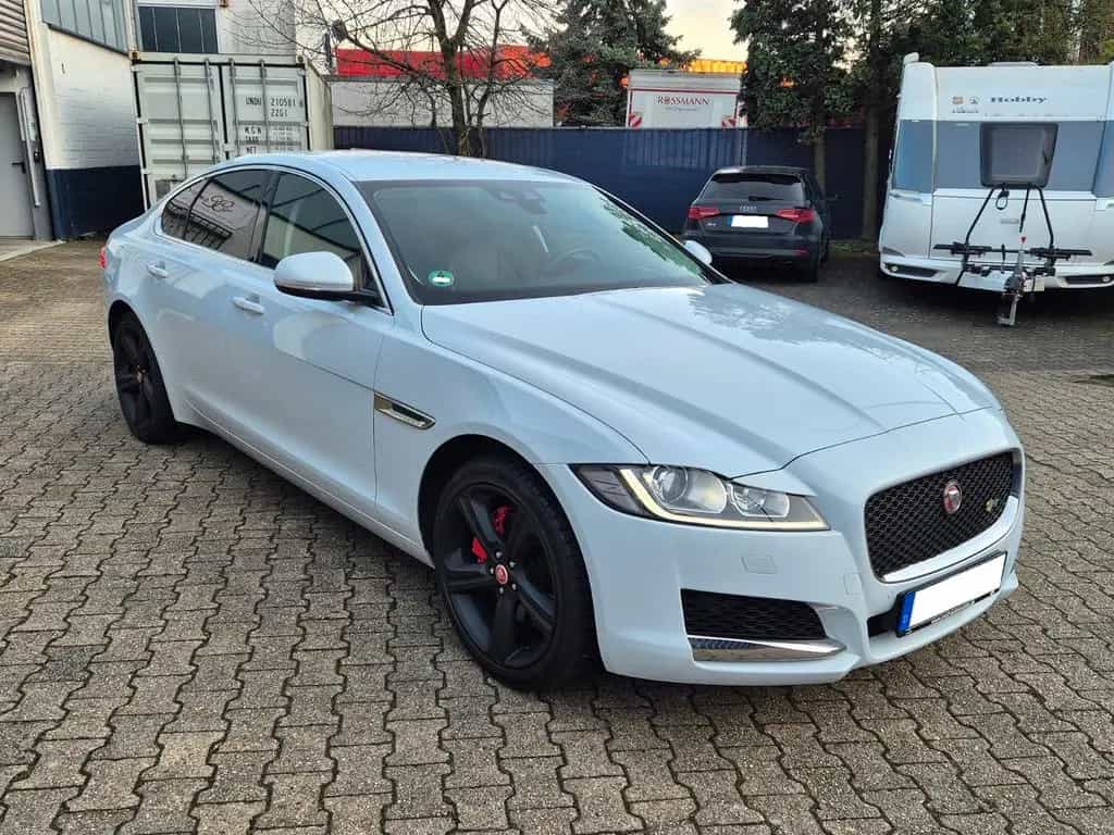 Jaguar XF 25t R-Sport Automatik * Scheckheft 03/2019-photo-0