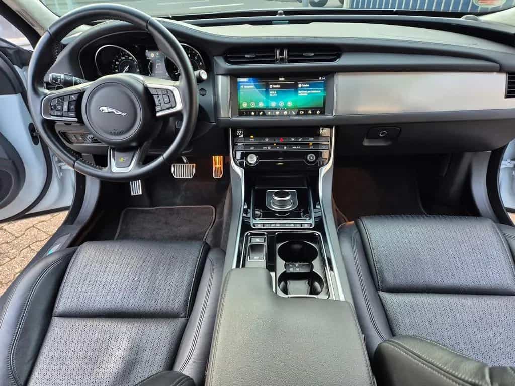 Jaguar XF 25t R-Sport Automatik * Scheckheft 03/2019-photo-9