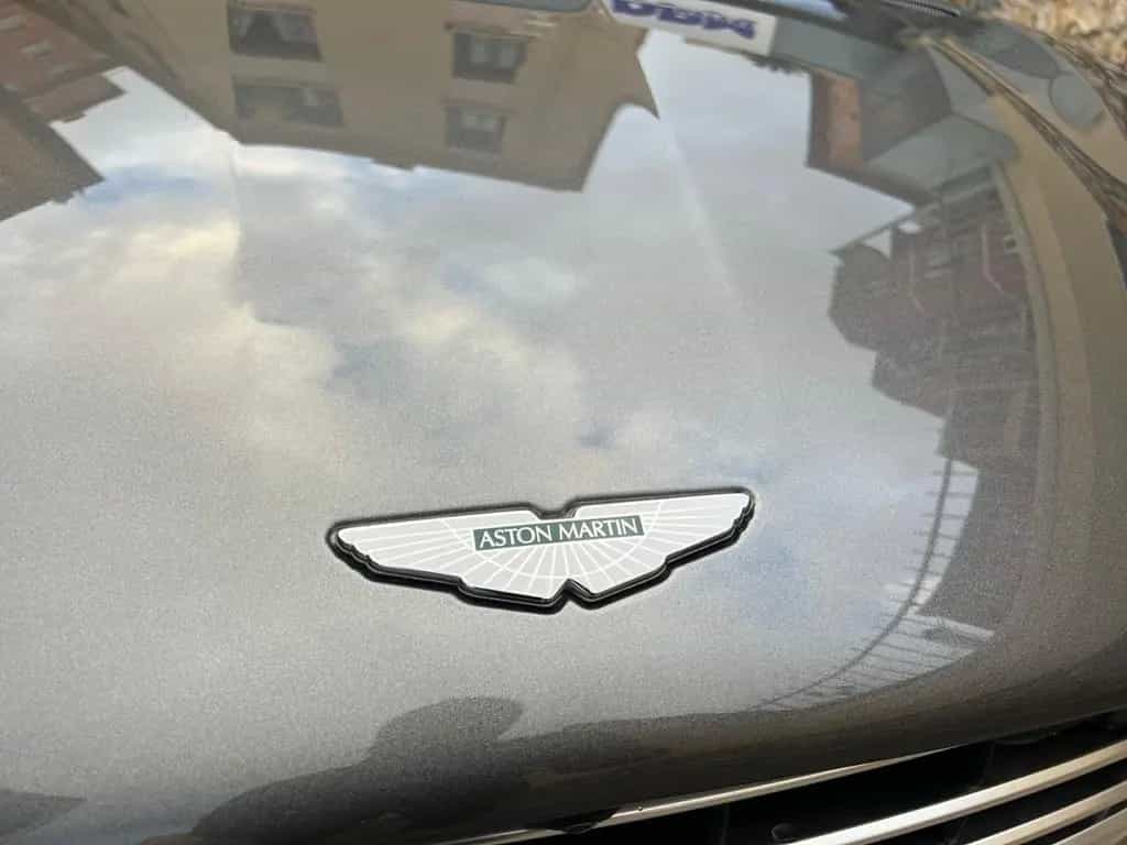 Aston Martin DB11 12/2020-photo-3