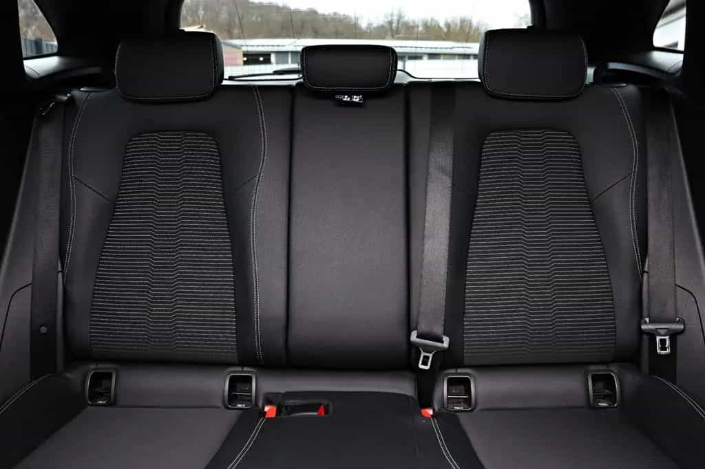 Mercedes-Benz GLA-Class 200 Progressive *LED*NAVI*MBUX*PANO*RFK*SHZ* 08/2020-photo-15