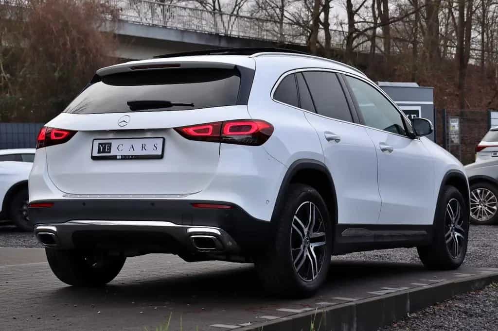 Mercedes-Benz GLA-Class 200 Progressive *LED*NAVI*MBUX*PANO*RFK*SHZ* 08/2020-photo-6