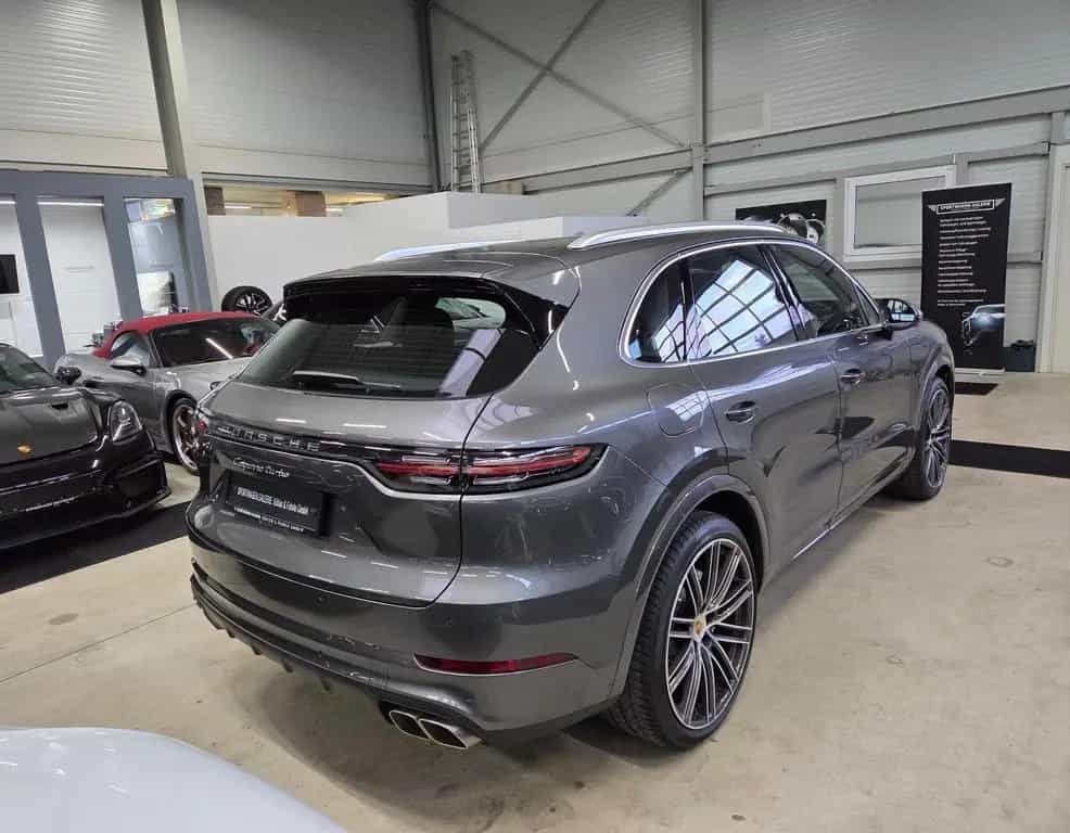 Porsche Cayenne Turbo/Sitzlüftung/Soft-Close/PDLS+/*700€ 11/2019-photo-8