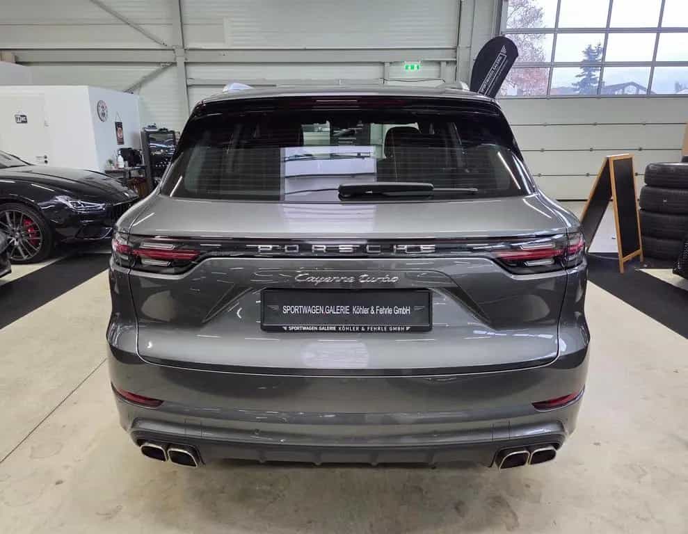 Porsche Cayenne Turbo/Sitzlüftung/Soft-Close/PDLS+/*700€ 11/2019-photo-9