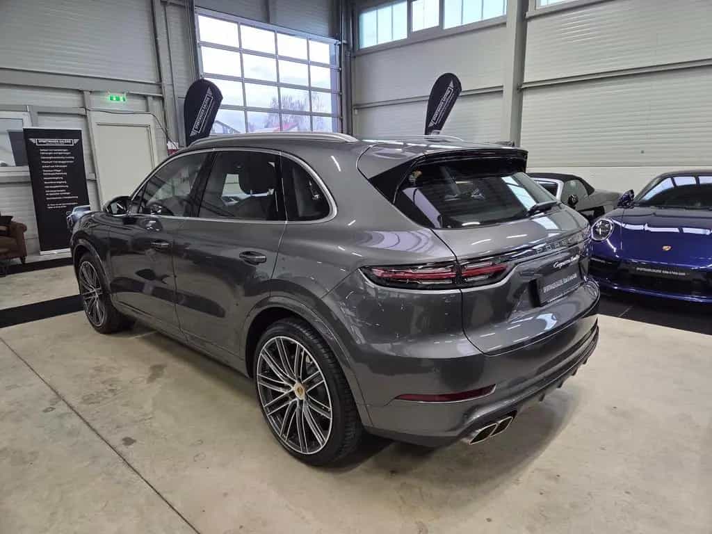 Porsche Cayenne Turbo/Sitzlüftung/Soft-Close/PDLS+/*700€ 11/2019-photo-11