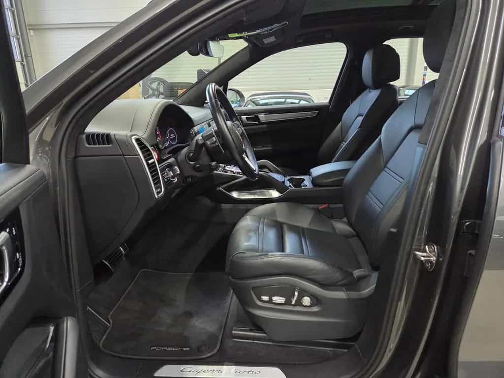Porsche Cayenne Turbo/Sitzlüftung/Soft-Close/PDLS+/*700€ 11/2019-photo-14