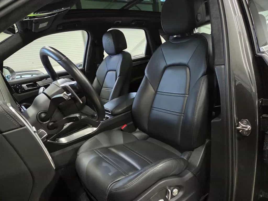 Porsche Cayenne Turbo/Sitzlüftung/Soft-Close/PDLS+/*700€ 11/2019-photo-15