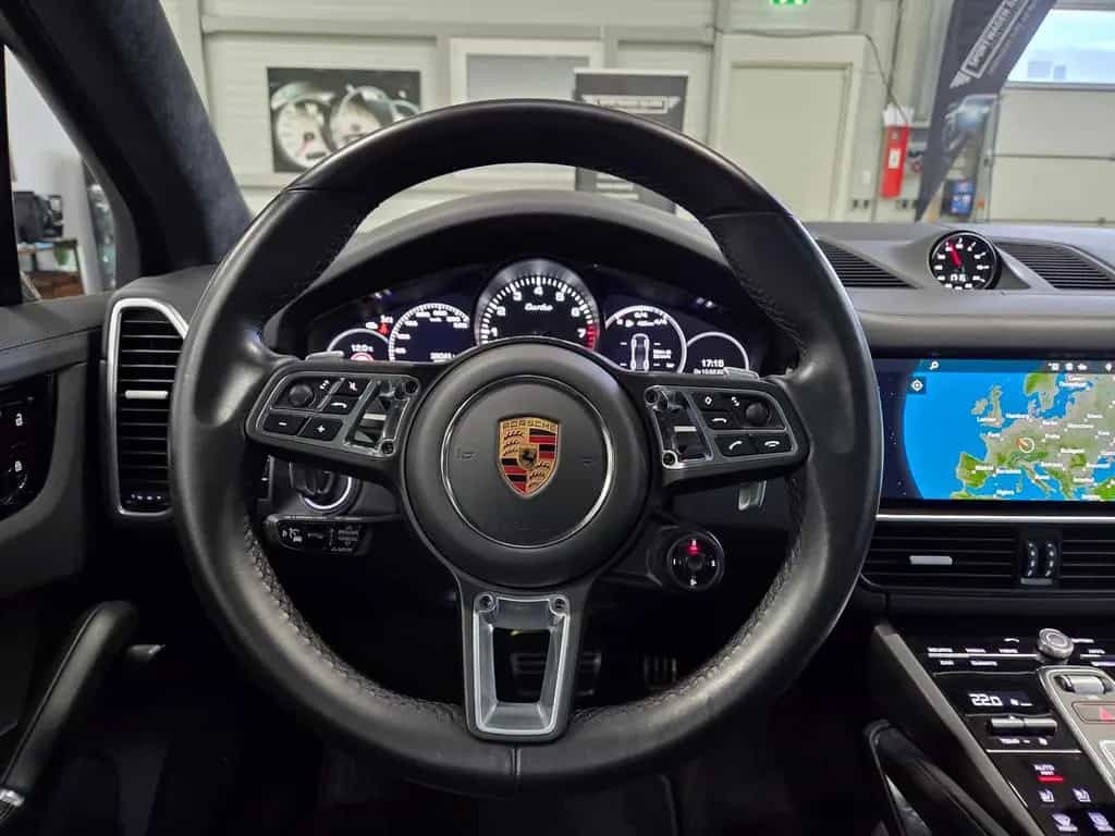 Porsche Cayenne Turbo/Sitzlüftung/Soft-Close/PDLS+/*700€ 11/2019-photo-17