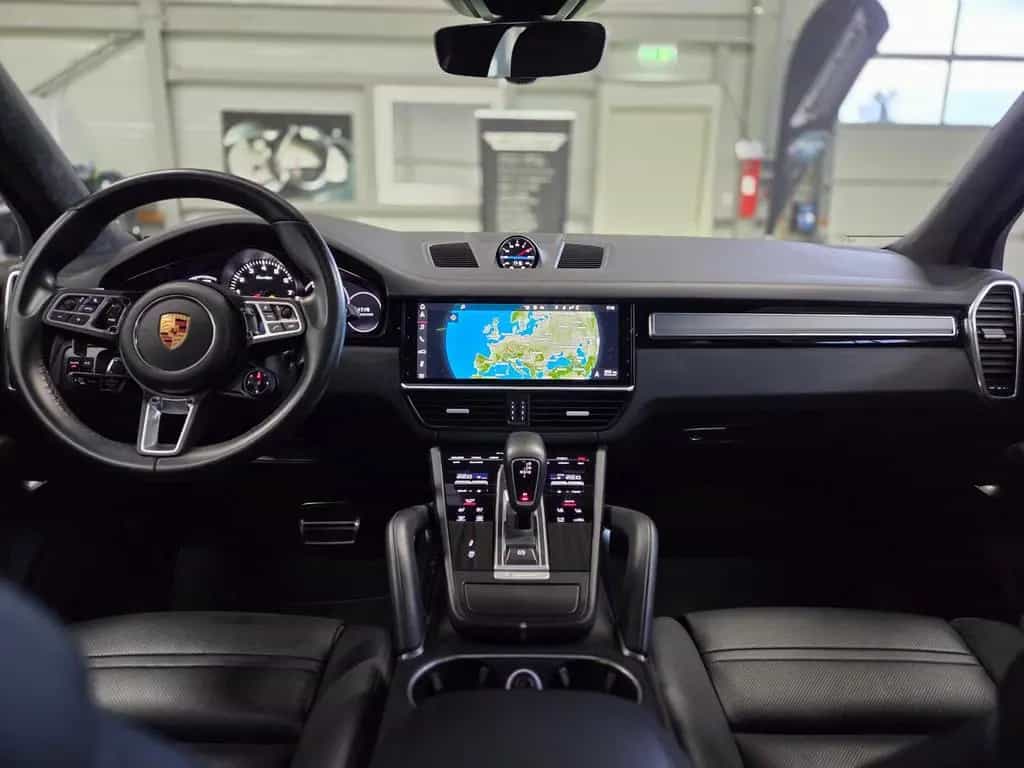 Porsche Cayenne Turbo/Sitzlüftung/Soft-Close/PDLS+/*700€ 11/2019-photo-18