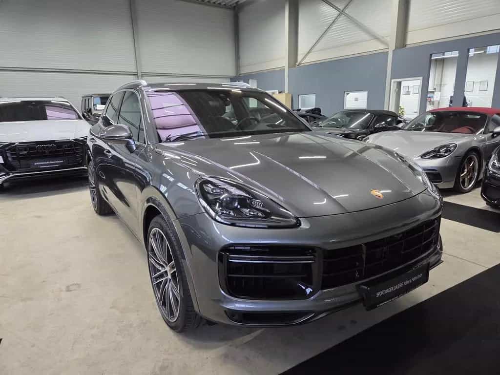 Porsche Cayenne Turbo/Sitzlüftung/Soft-Close/PDLS+/*700€ 11/2019-photo-4