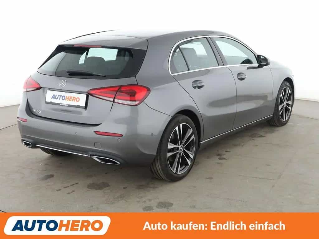 Mercedes-Benz A-Class 180 Edition 19 Progressive Aut.*NAVI*LED*TEMPO 10/2019-photo-5