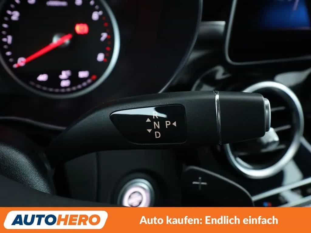 Mercedes-Benz C-Class 180 T Avantgarde Aut. *NAVI*LED*TEMPO*CAM* 11/2019-photo-26