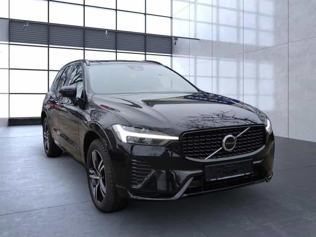 Volvo XC 60 R Design AWD 02/2022-photo-5