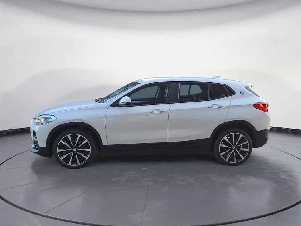 BMW X2 sDrive18i Advantage Klimaaut. Sportsitze AHK 12/2018-photo-2