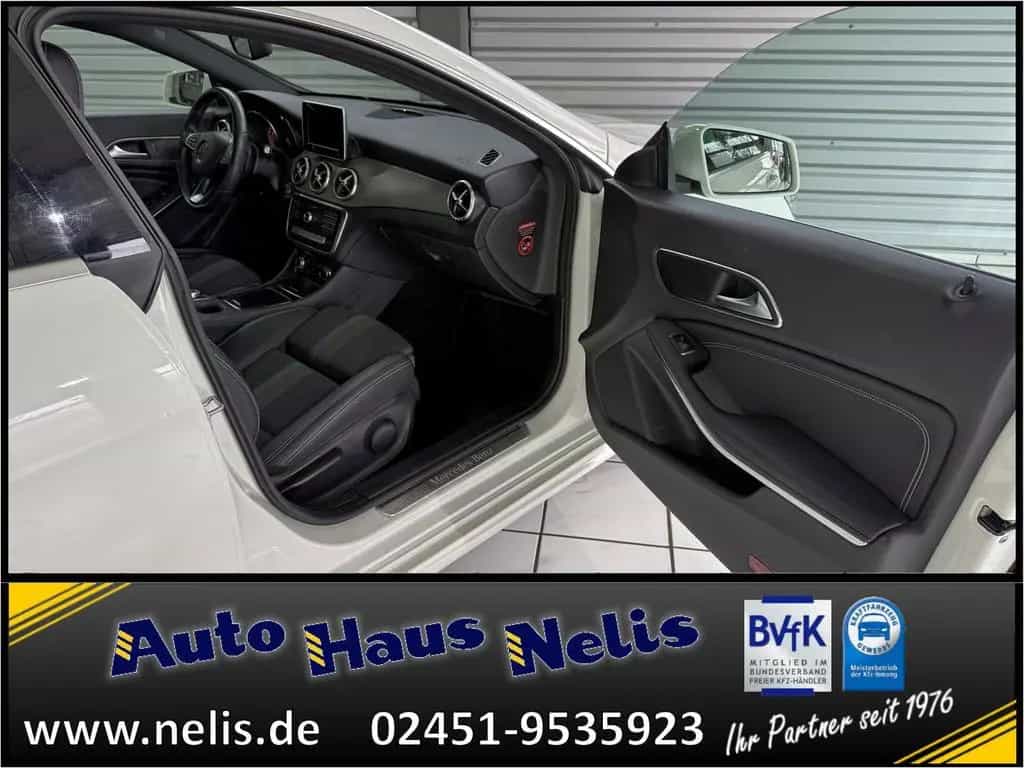 Mercedes-Benz CLA-Class 180 Coupe Urban PDC Navi LED NotbremsAssyst 03/2018-photo-25