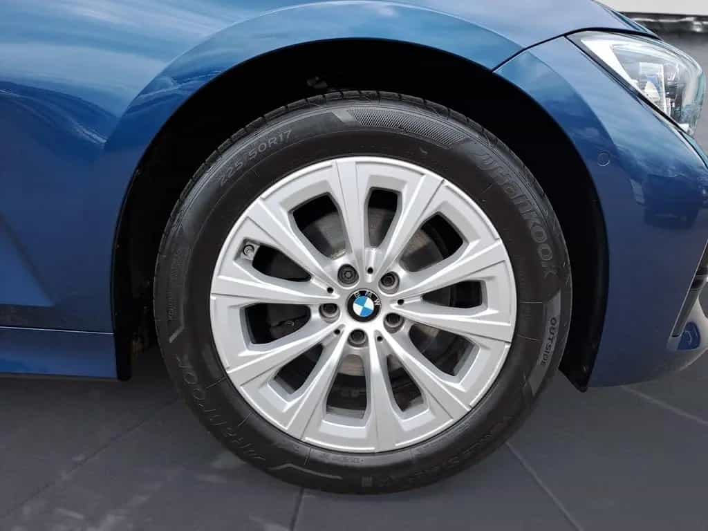 BMW 3 Series 320i Touring Advantage Auto Innovationspaket BMW 02/2021-photo-11