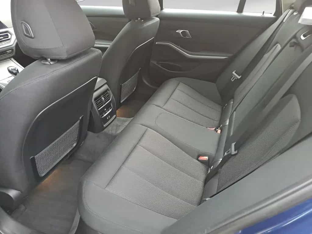 BMW 3 Series 320i Touring Advantage Auto Innovationspaket BMW 02/2021-photo-12