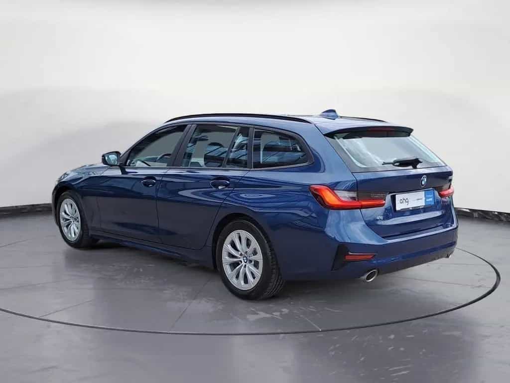 BMW 3 Series 320i Touring Advantage Auto Innovationspaket BMW 02/2021-photo-3
