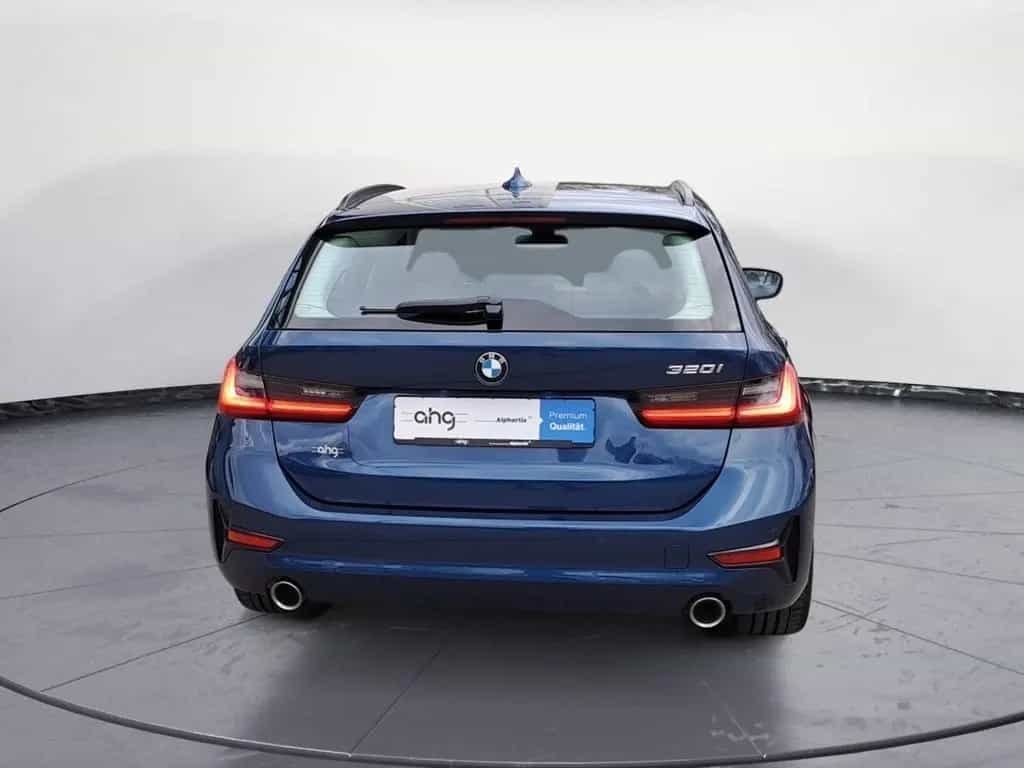 BMW 3 Series 320i Touring Advantage Auto Innovationspaket BMW 02/2021-photo-4