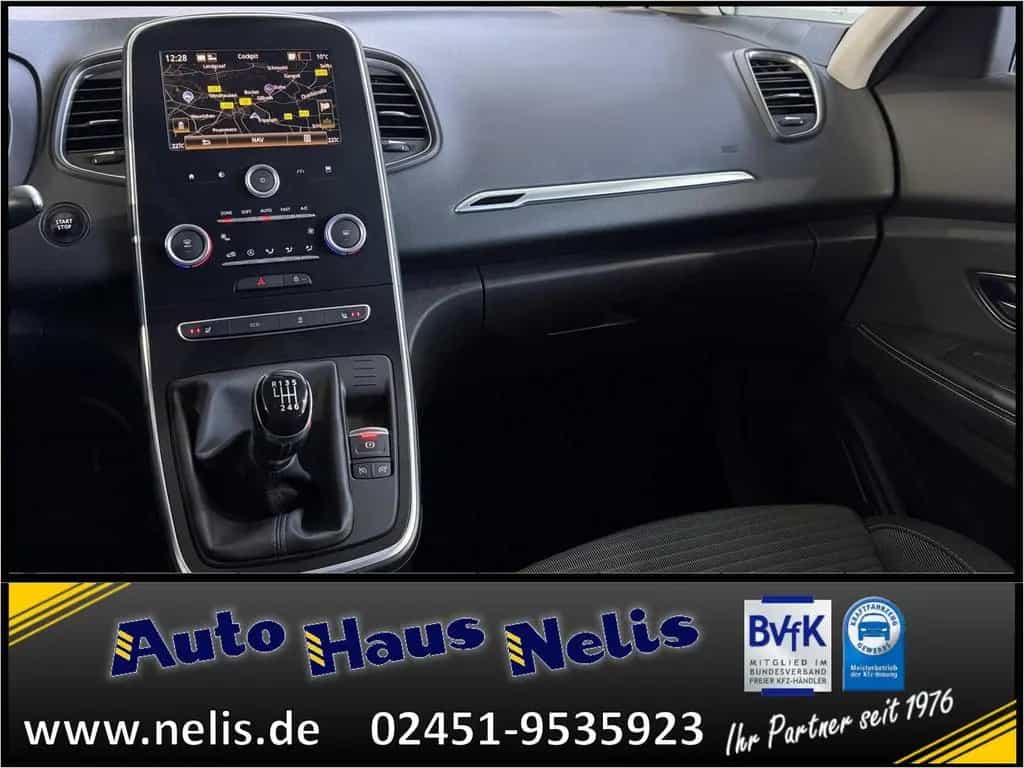 Renault Scenic 1.2 TCe 115 Energy Navigation PDC DAB Dig 06/2017-photo-12