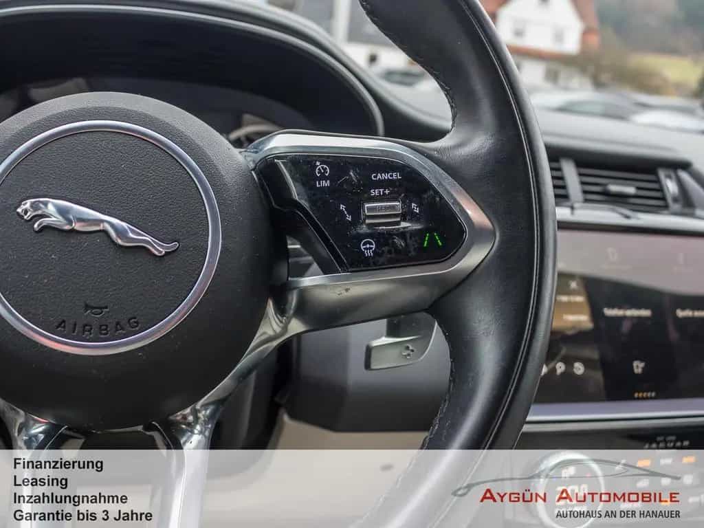 Jaguar E-Pace D165 AWD S*ACC*Pano*Winter-Paket*Black-Pa 07/2021-photo-17
