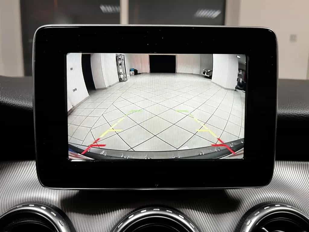 Mercedes-Benz GLA-Class 200 AUTOMATIK COMAND LEDER ILS R.KAMERA 01/2016-photo-13
