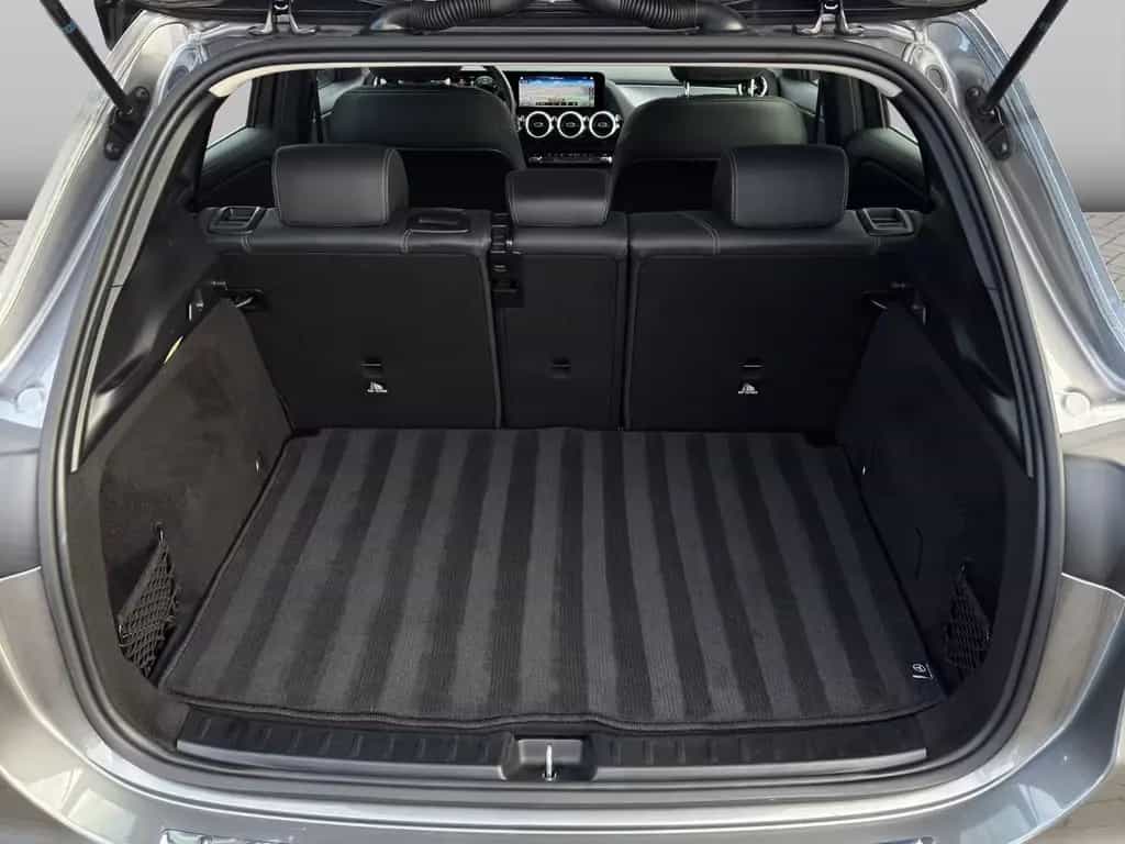 Mercedes-Benz GLA 200 7G-DCT Progressive *AHK*LED*MBUX*BUSINES 06/2023-photo-19