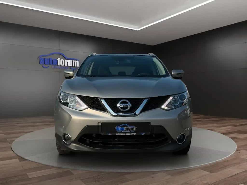 Nissan Qashqai N-Connecta AUT.°PANO°360 KAMERA°NAVI°SHZ 10/2016-photo-1