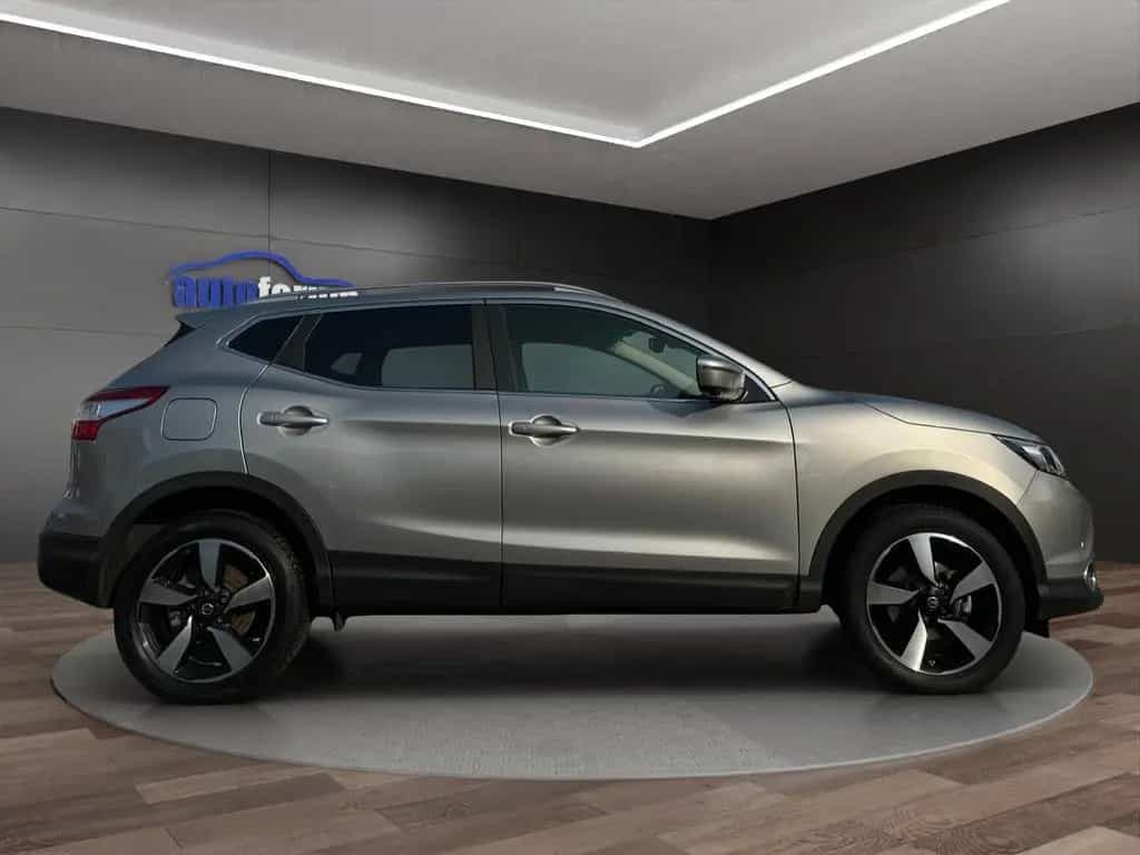 Nissan Qashqai N-Connecta AUT.°PANO°360 KAMERA°NAVI°SHZ 10/2016-photo-6