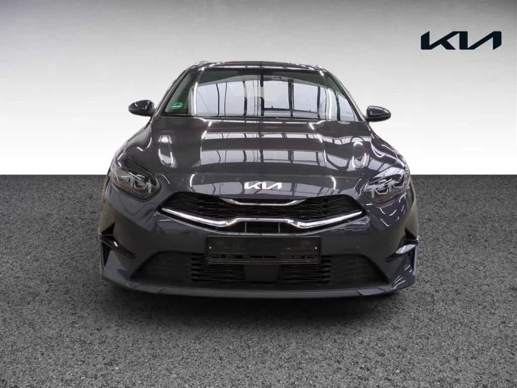 Kia Ceed_sw 1.5T Spirit DCT7 LED Navi Allwetter ACC 04/2025-photo-1