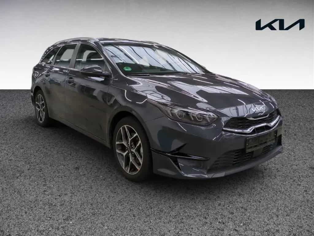 Kia Ceed_sw 1.5T Spirit DCT7 LED Navi Allwetter ACC 04/2025-photo-2