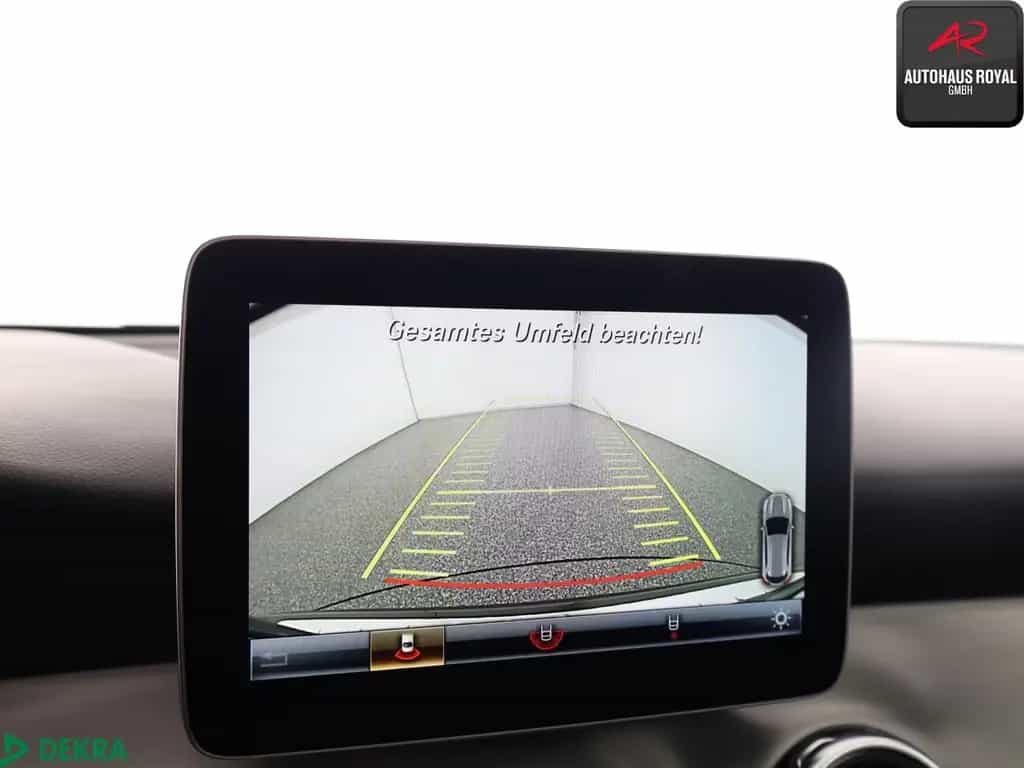 Mercedes-Benz GLA 250 4M AMG KAMERA,TOTWINKEL,PANORAMA,18ZOLL 11/2019-photo-14