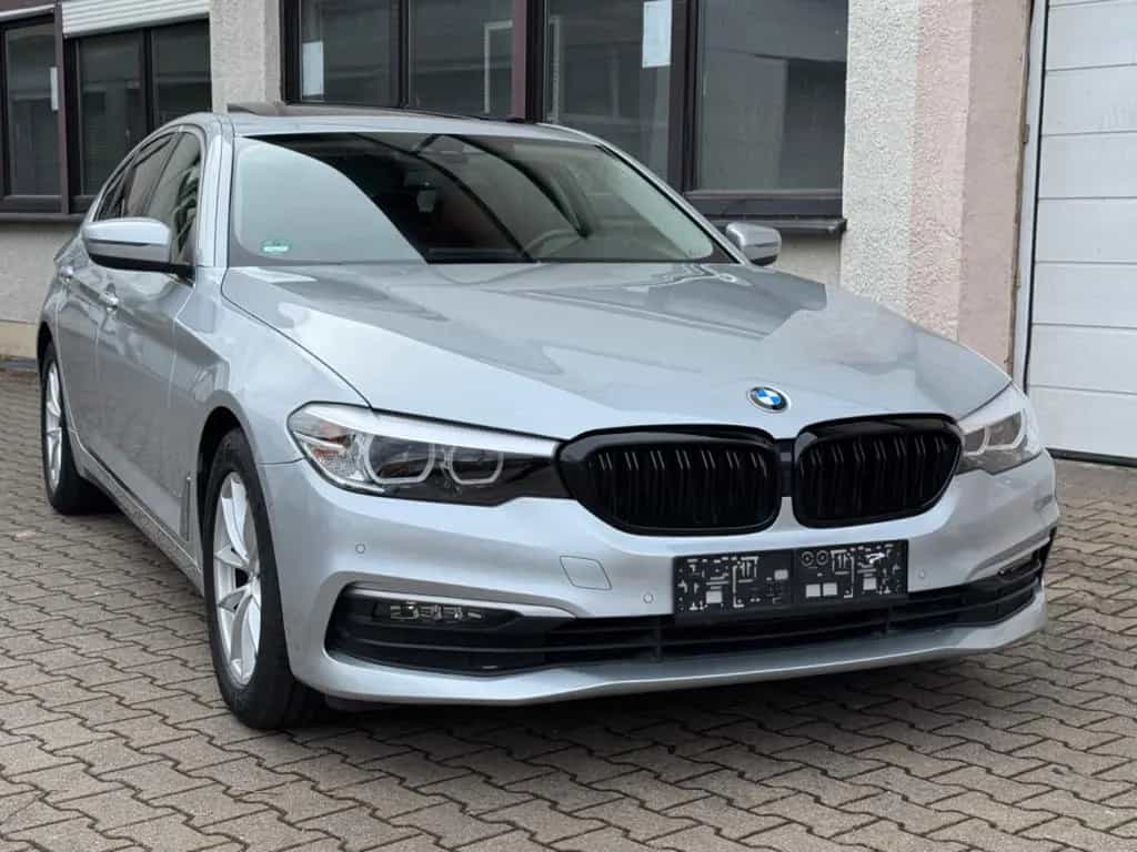 BMW 520 G30 520d Lim. LED AUTOMATIK EURO 6 2.HAND 09/2018-photo-10