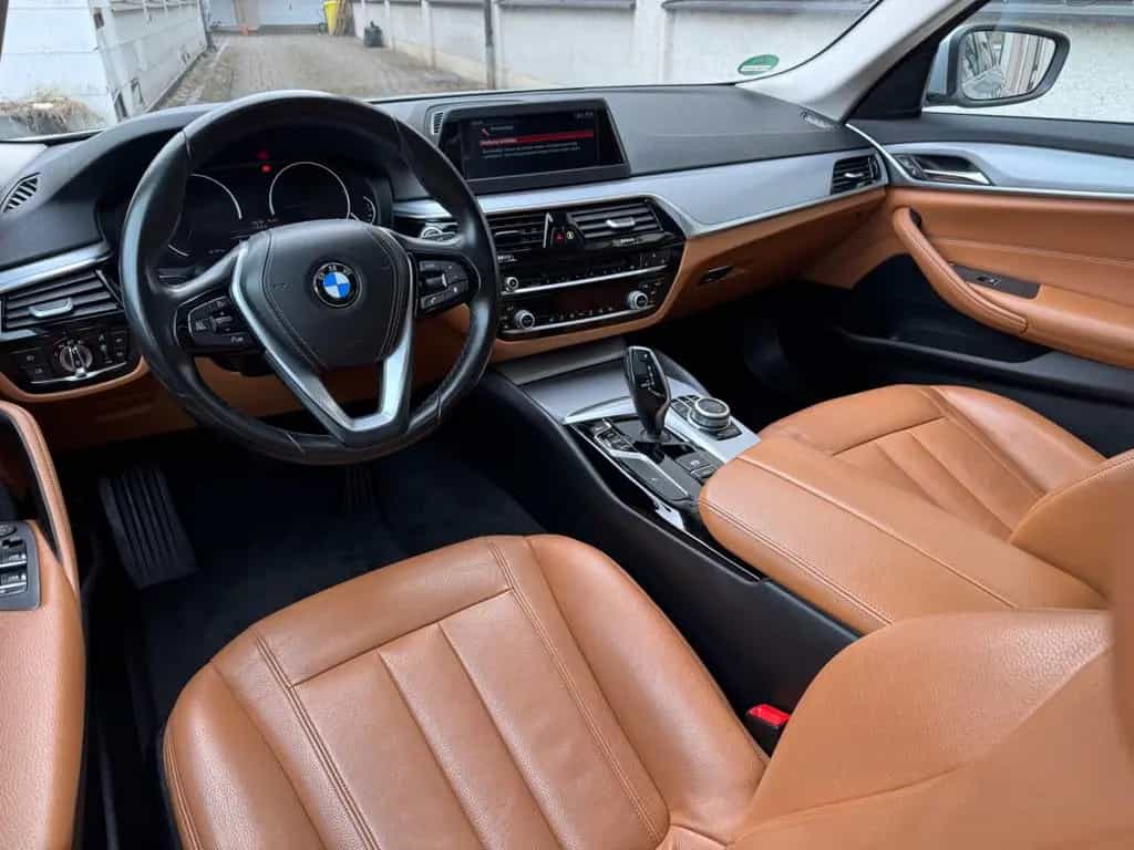 BMW 520 G30 520d Lim. LED AUTOMATIK EURO 6 2.HAND 09/2018-photo-12
